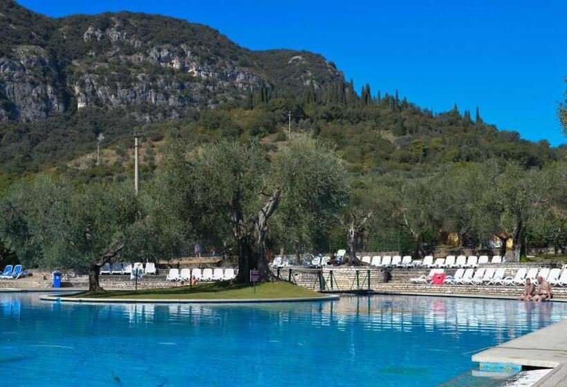 استودیوی استاندارد, Garda Apartments In Euroresidence