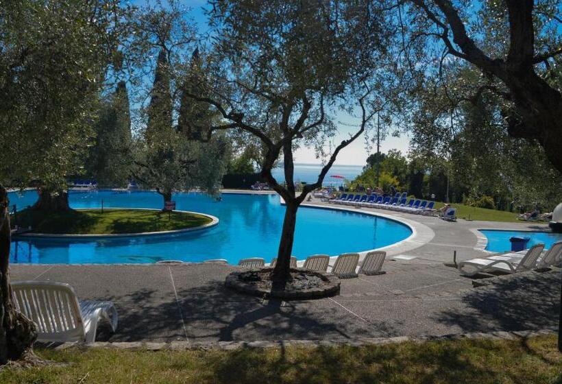 استودیوی استاندارد, Garda Apartments In Euroresidence