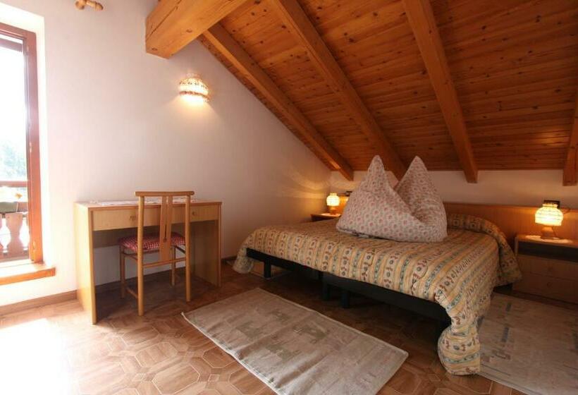 침실 2개 아파트, Agritur Chelodi