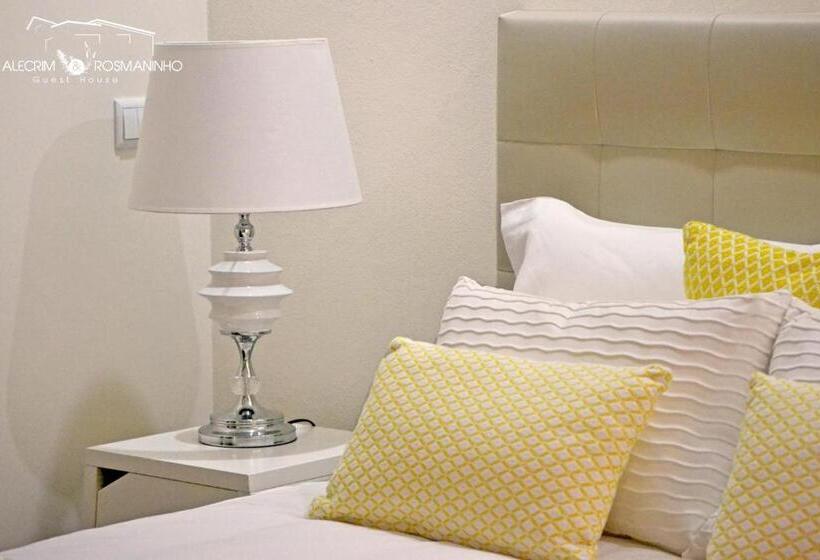 Номер Стандарт с Балконом, Alecrim Rosmaninho Guest House