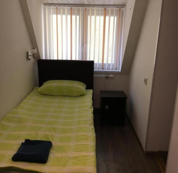اتاق استاندارد, Pension Haus Baron 2 Friedrichsfeld