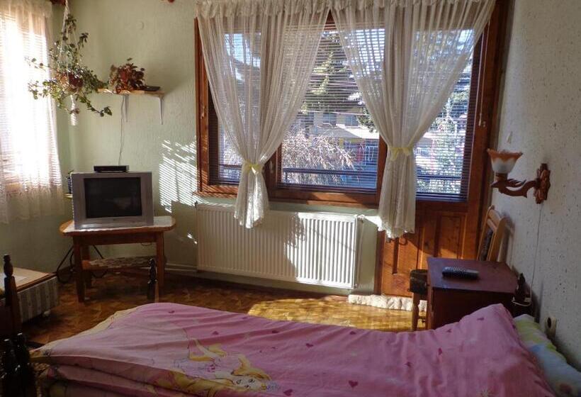 Номер Стандарт Трехместный, Family Hotel Ecorelax