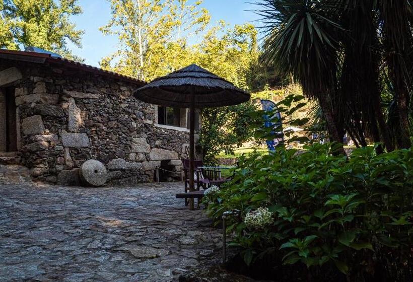 Номер Стандарт Вид на Озеро, Quinta Da Chouza Agroturismo E Enoturismo