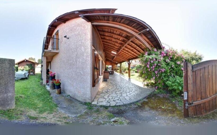 اتاق استاندارد, Chambres Du Petit Bonheur
