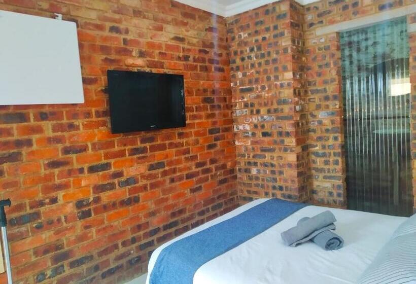 اتاق اکونومی, Cottage Guesthouse