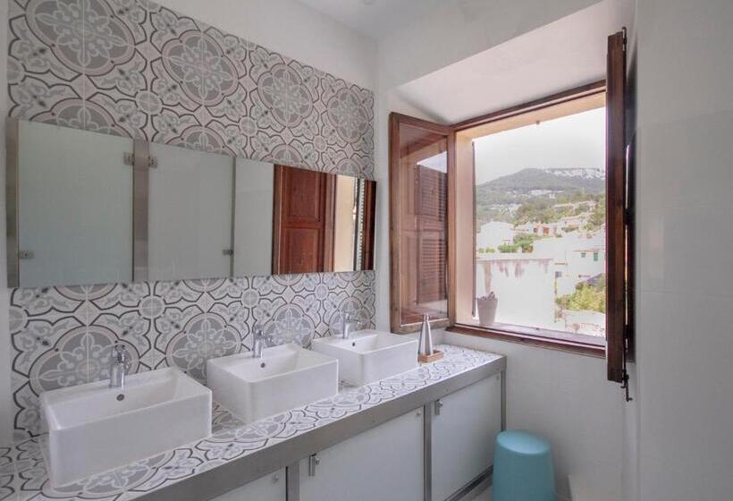 اتاق استاندارد با سرویس بهداشتی مشترک, Sa Fita Backpackers   Albergue Juvenil