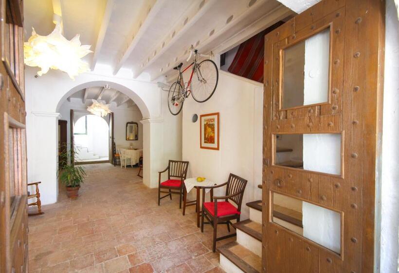 اتاق استاندارد با سرویس بهداشتی مشترک, Sa Fita Backpackers   Albergue Juvenil