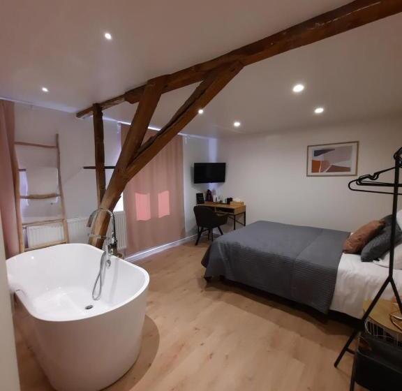 标准单人间, De Blauwe Hoeve