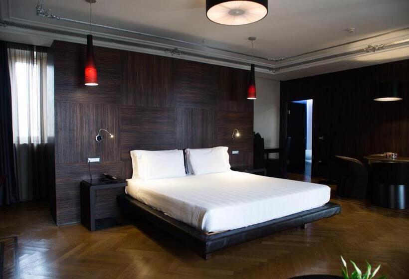 مجموعه ویستا شهر, Divina Luxury
