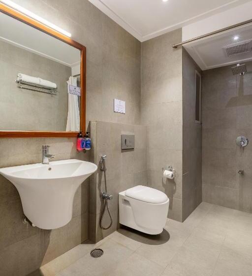Quarto Estandar Cama King, Monday Hotels Hitec City