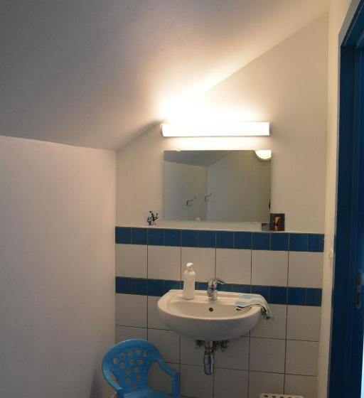 Семейный Номер, Le Fagotin   Youth Hostel