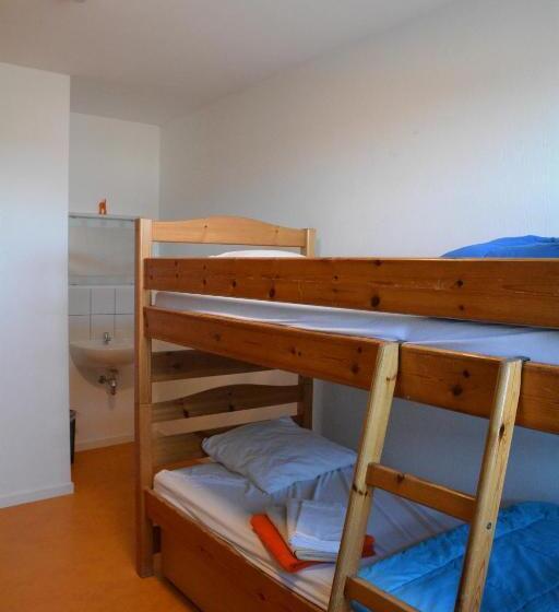 Номер Стандарт, Le Fagotin   Youth Hostel