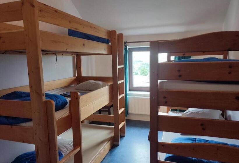 Семейный Номер, Le Fagotin   Youth Hostel