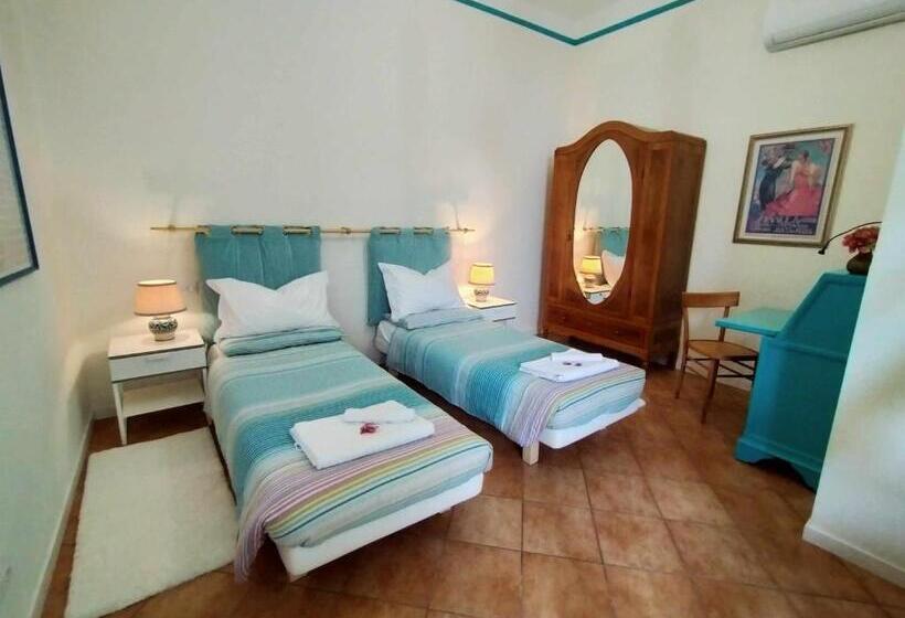 Apartamento 1 Dormitório, Corte Del Fuin