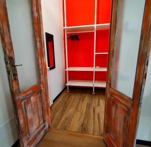 Quarto Familiar, Corte Del Fuin