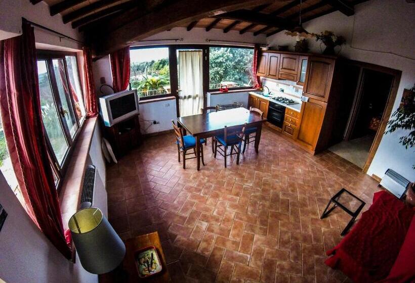Apartamento 1 Dormitório com Sacada, Villa Enli