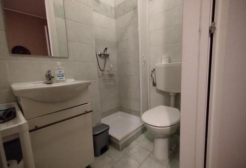 Номер Стандарт, Easyroom Schio