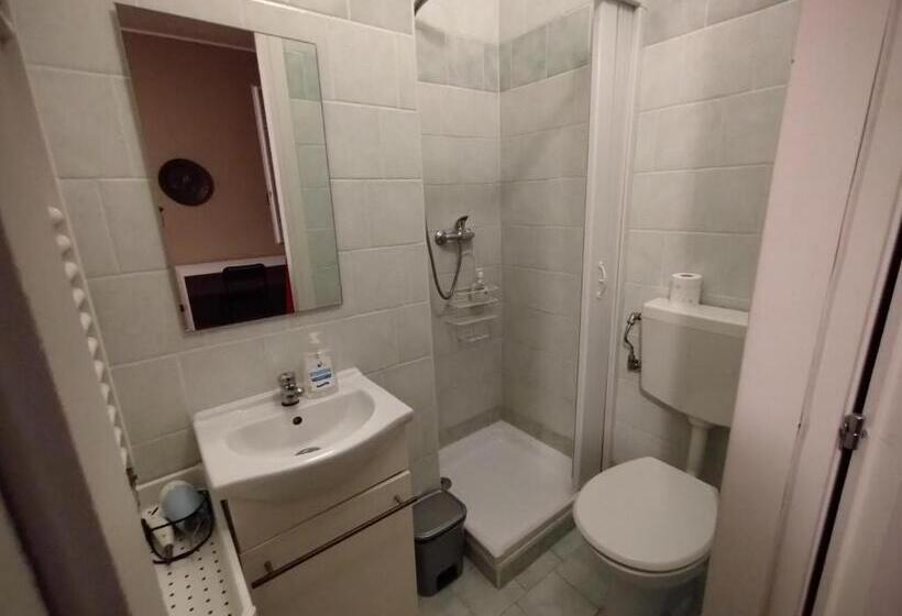 Номер Стандарт, Easyroom Schio