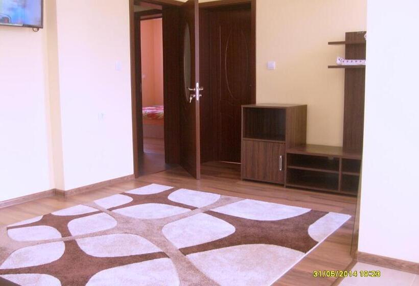 침실 1개 테라스 아파트, Guest Rooms Mihaylovi