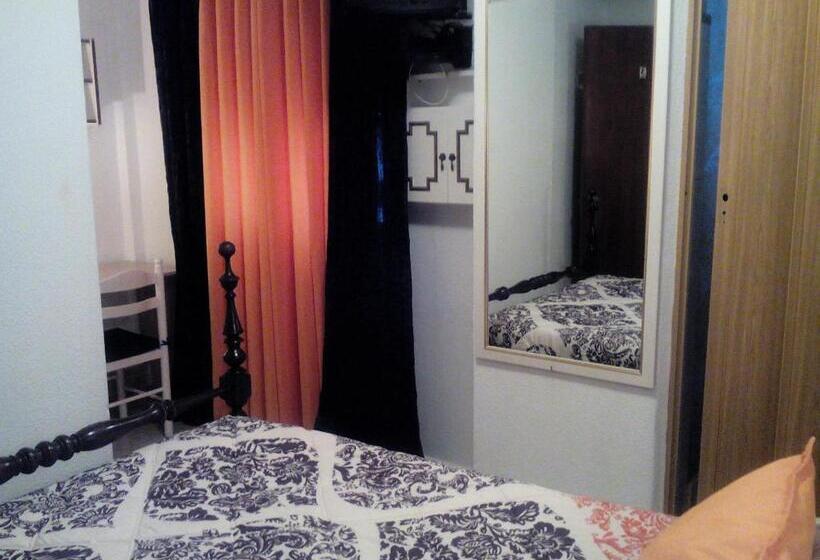 Quarto Estandar, Residência Matos Pereira