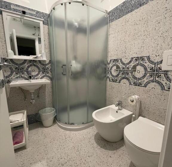 Quarto Estandar, La Musa