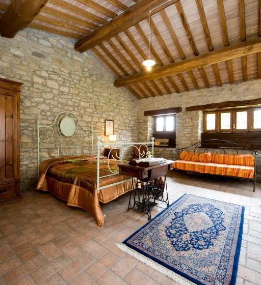 스탠다드 스튜디오, Borgo Di Cortolla