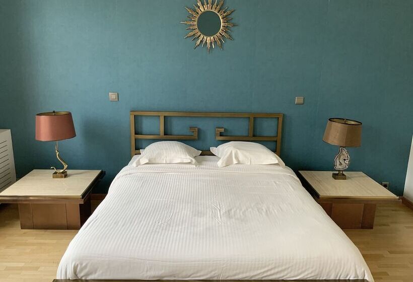 디럭스 룸, B&b Quatre20cinq