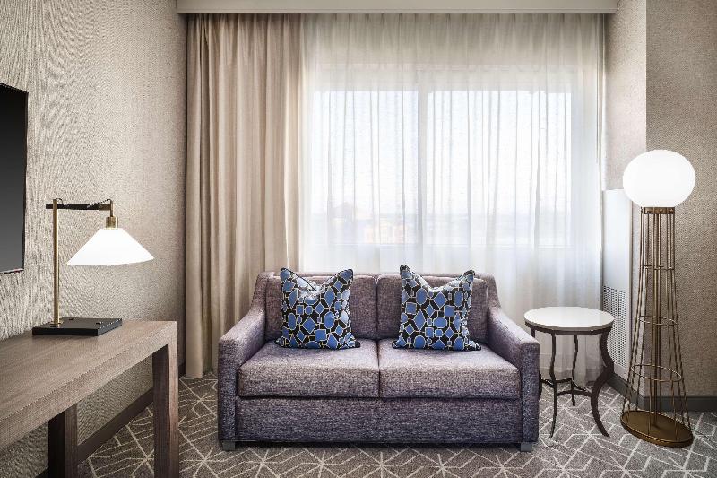 اتاق استاندارد با تخت بزرگ, Hilton Richardson Dallas