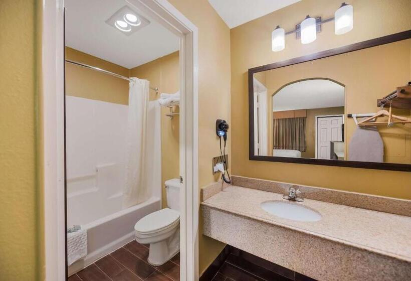 스위트 킹사이즈 침대, Surestay Hotel By Best Western Mt Pleasant