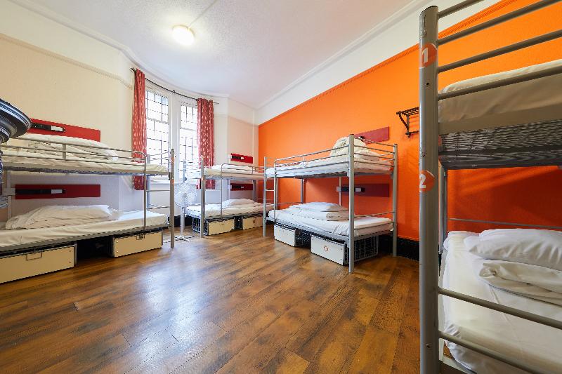 共用房间的床, St Christopher S Hammersmith