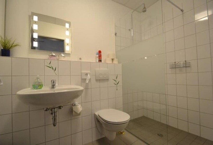 四人标准间, Arena Hostel & Monteurzimmer