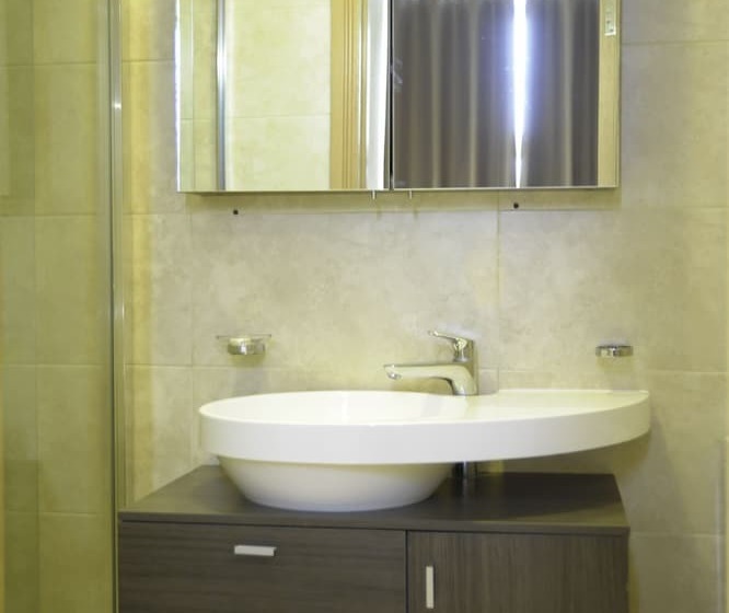 Четырехместный Номер Стандарт, Kings Cross Inn