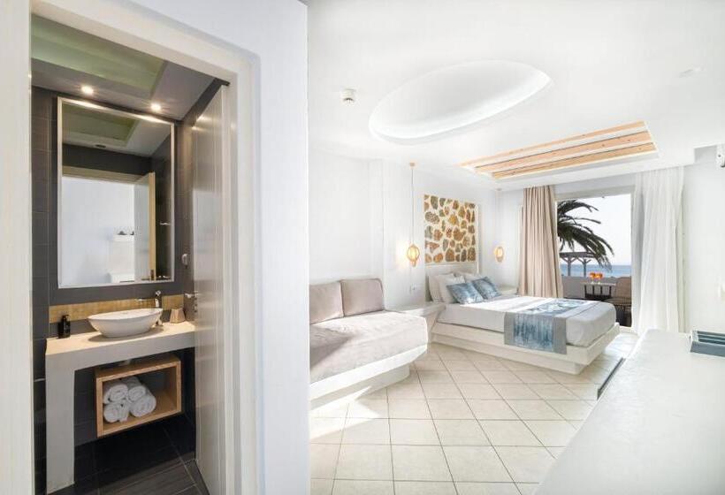 اتاق سوپریور با چشم‌انداز دریا, Liana Beach Hotel & Spa
