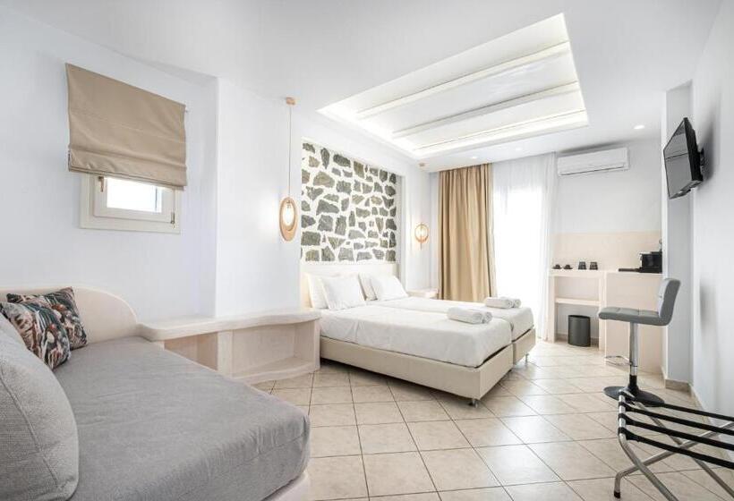 اتاق سوپریور با چشم‌انداز استخر, Liana Beach Hotel & Spa