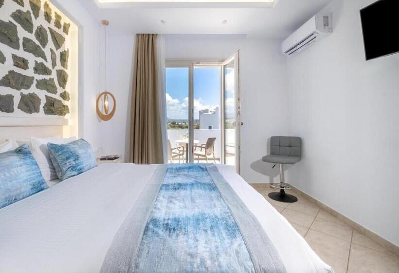 اتاق سوپریور با چشم‌انداز استخر, Liana Beach Hotel & Spa