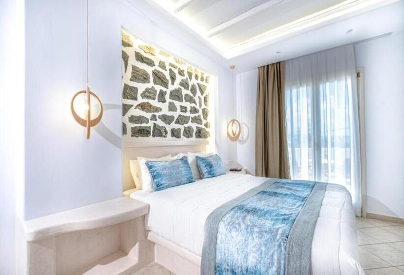 اتاق سوپریور با چشم‌انداز استخر, Liana Beach Hotel & Spa