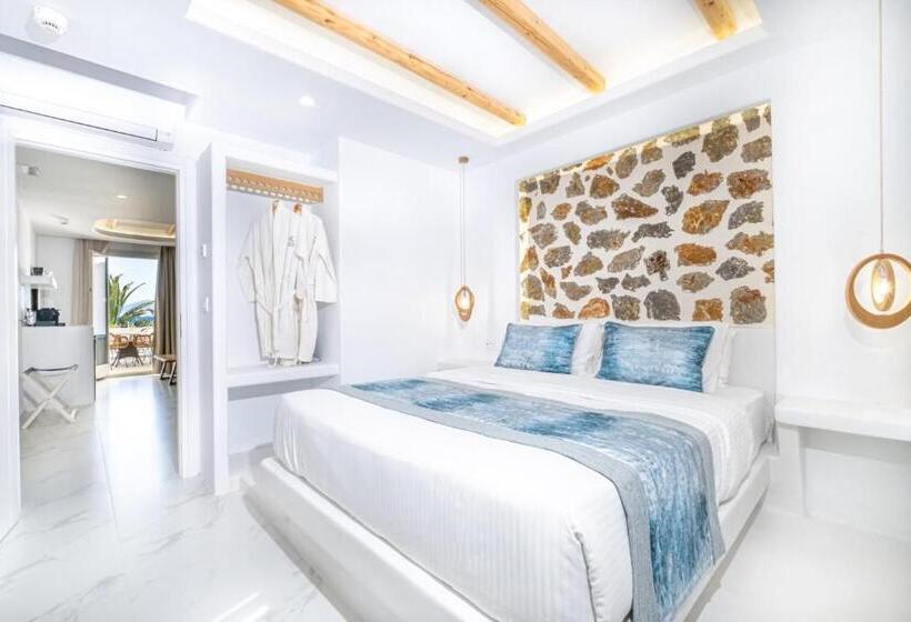 Deluxe Suite Sea View, Liana Beach Hotel & Spa
