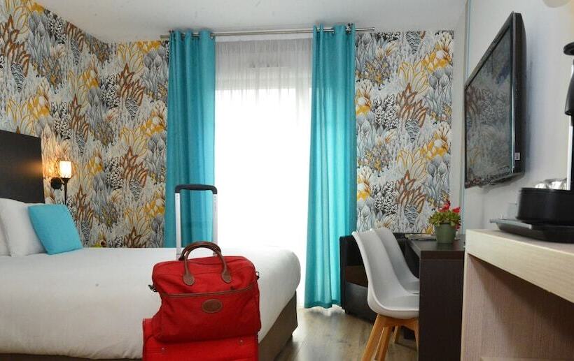 Номер Стандарт с Террасой, Hôtel Villa Sophia   Adults Only July And August