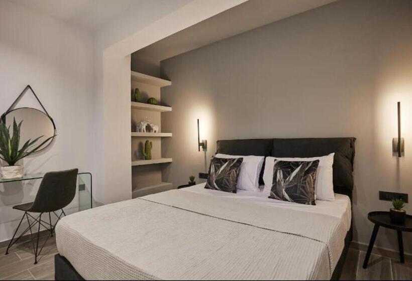 سوئیت با بالکن, Iniohos Zante Hotel & Suites