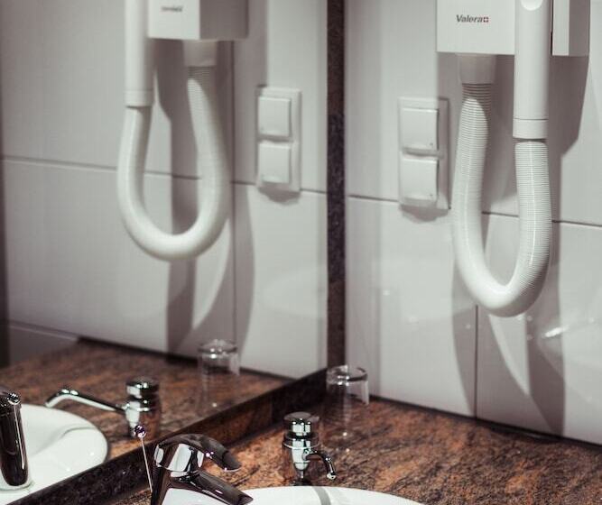 اتاق استاندارد چهار تخته, Aparthotel Astro   Nichtraucher