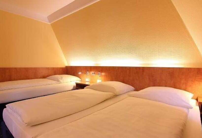 اتاق استاندارد سه نفره, Aparthotel Astro   Nichtraucher