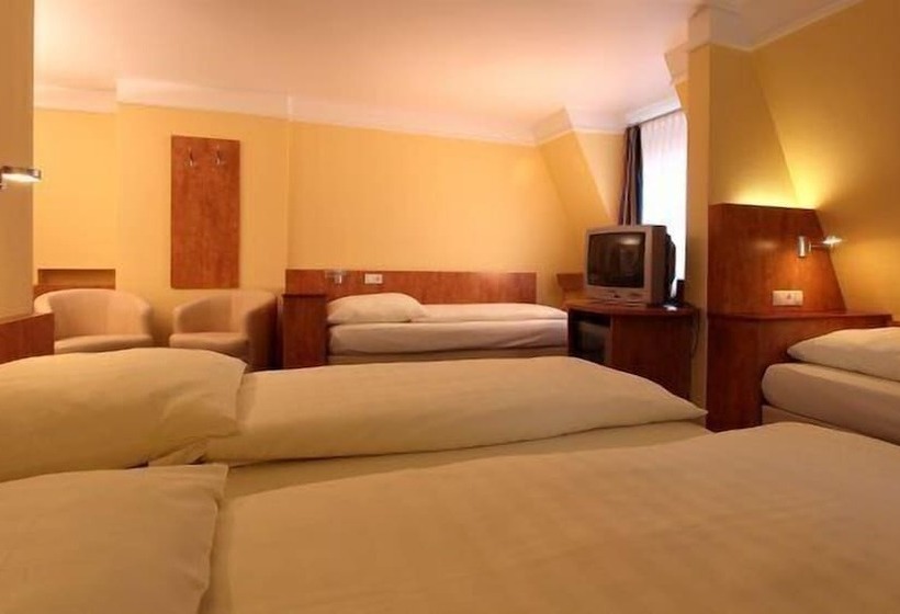 اتاق استاندارد چهار تخته, Aparthotel Astro   Nichtraucher