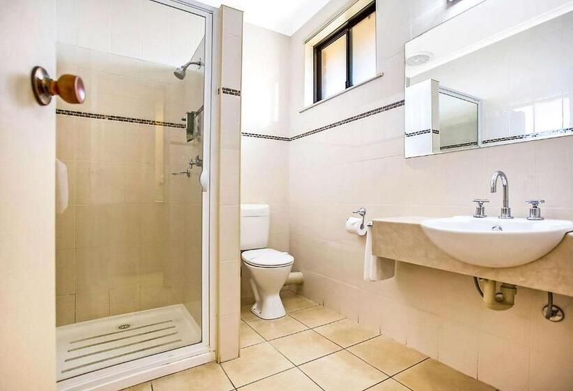 디럭스 룸, Comfort Inn May Park