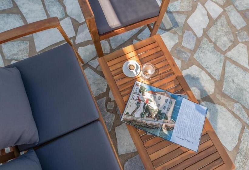 带海景的顶级小型套房, Paliomylos Spa