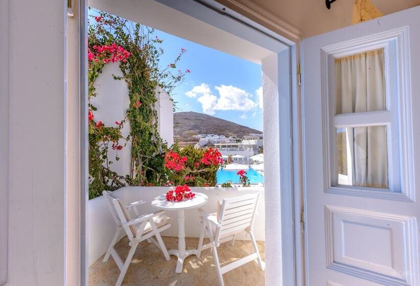 Номер Superior Вид на Бассейн, Chora Resort Hotel & Spa