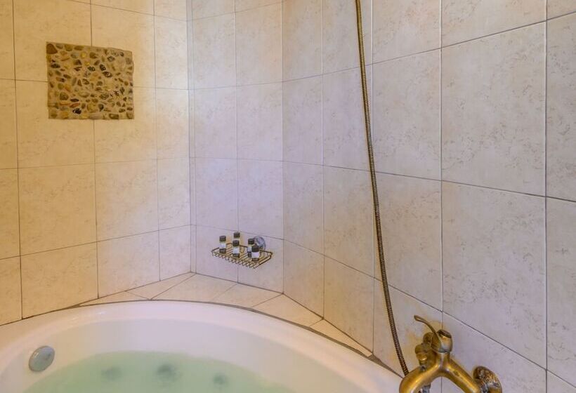 Люкс Семейный 2 Спальни, Chora Resort Hotel & Spa