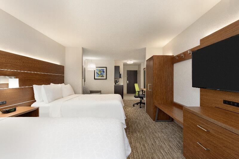 סוויטה, Holiday Inn Express Hotel & Suites Opelika Auburn, An Ihg