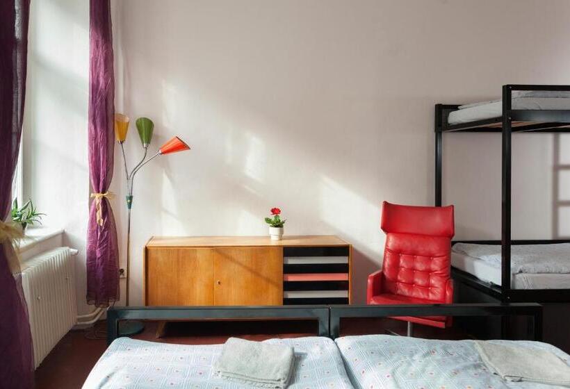 共用房间的床, Hostel Fléda