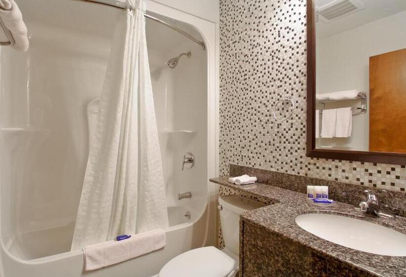 Family Suite, Best Western Plus Woodstock Inn & Suites