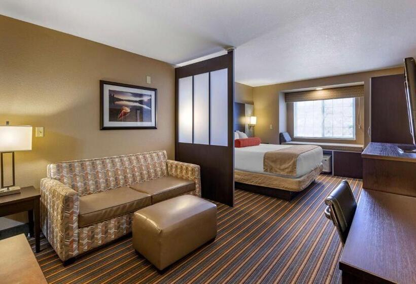 Suíte Júnior, Best Western Plus Woodstock Inn & Suites